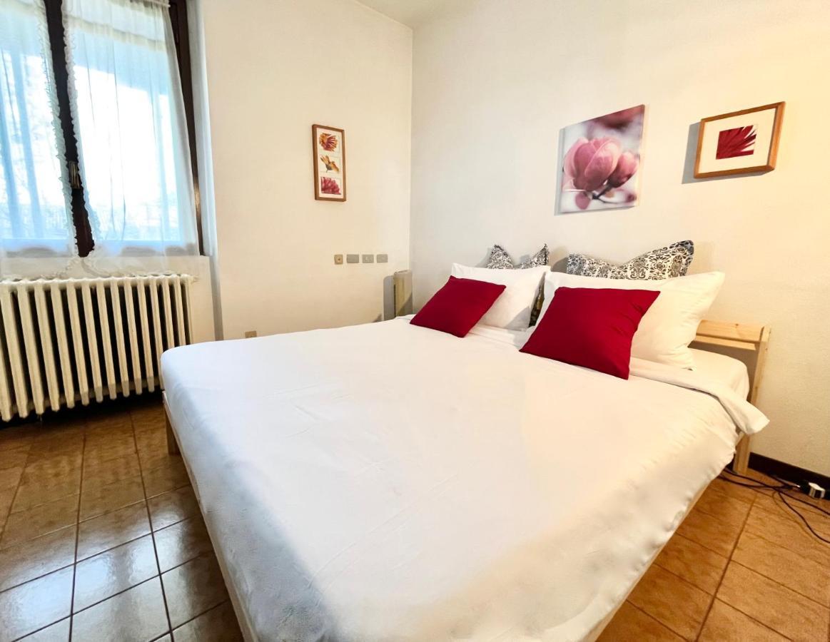 GreenResidence Apartment Albavilla Buitenkant foto